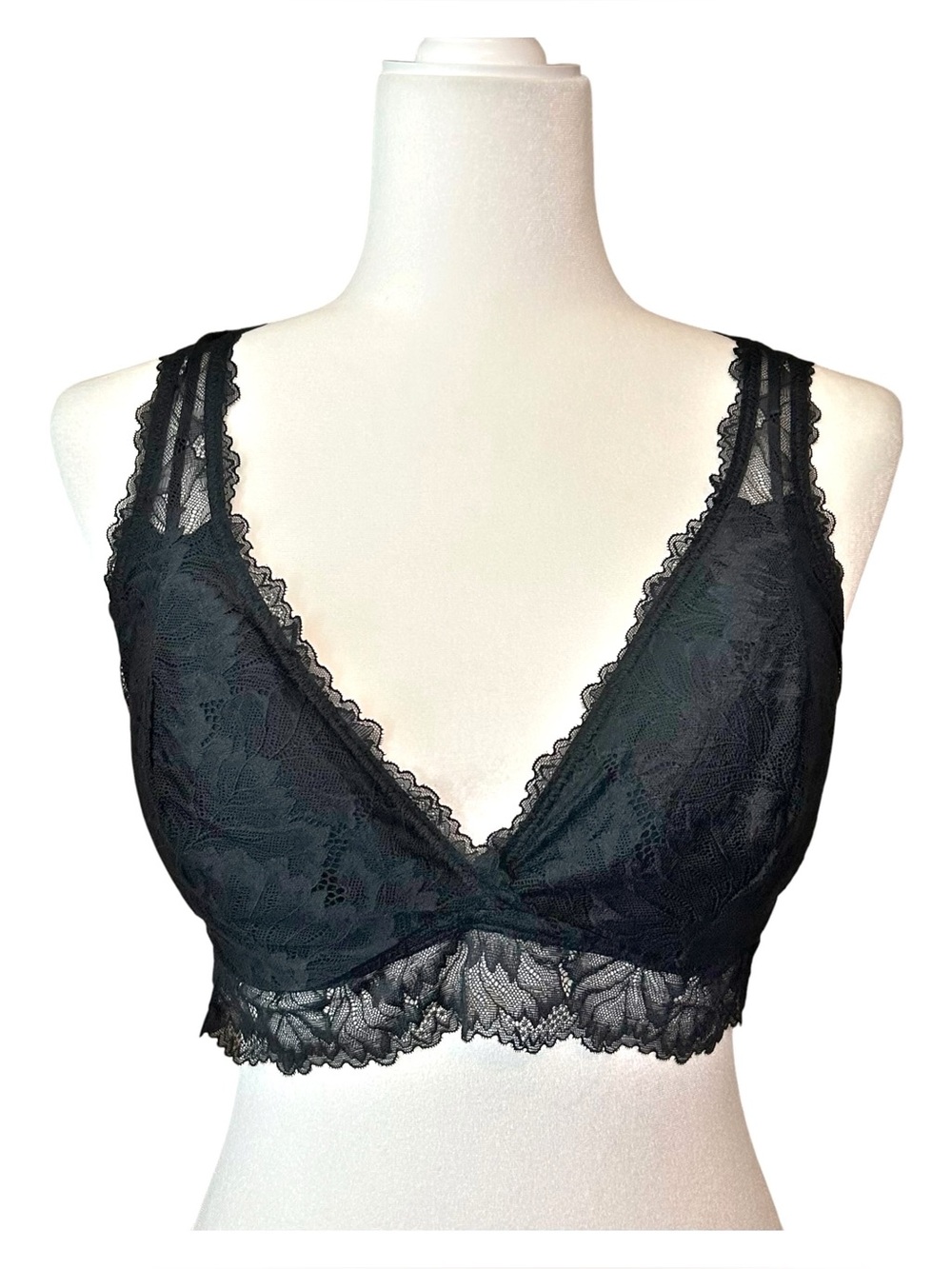 Auden Longline Lace Lightly Lined Bralette with Open Back SZ Large in Black